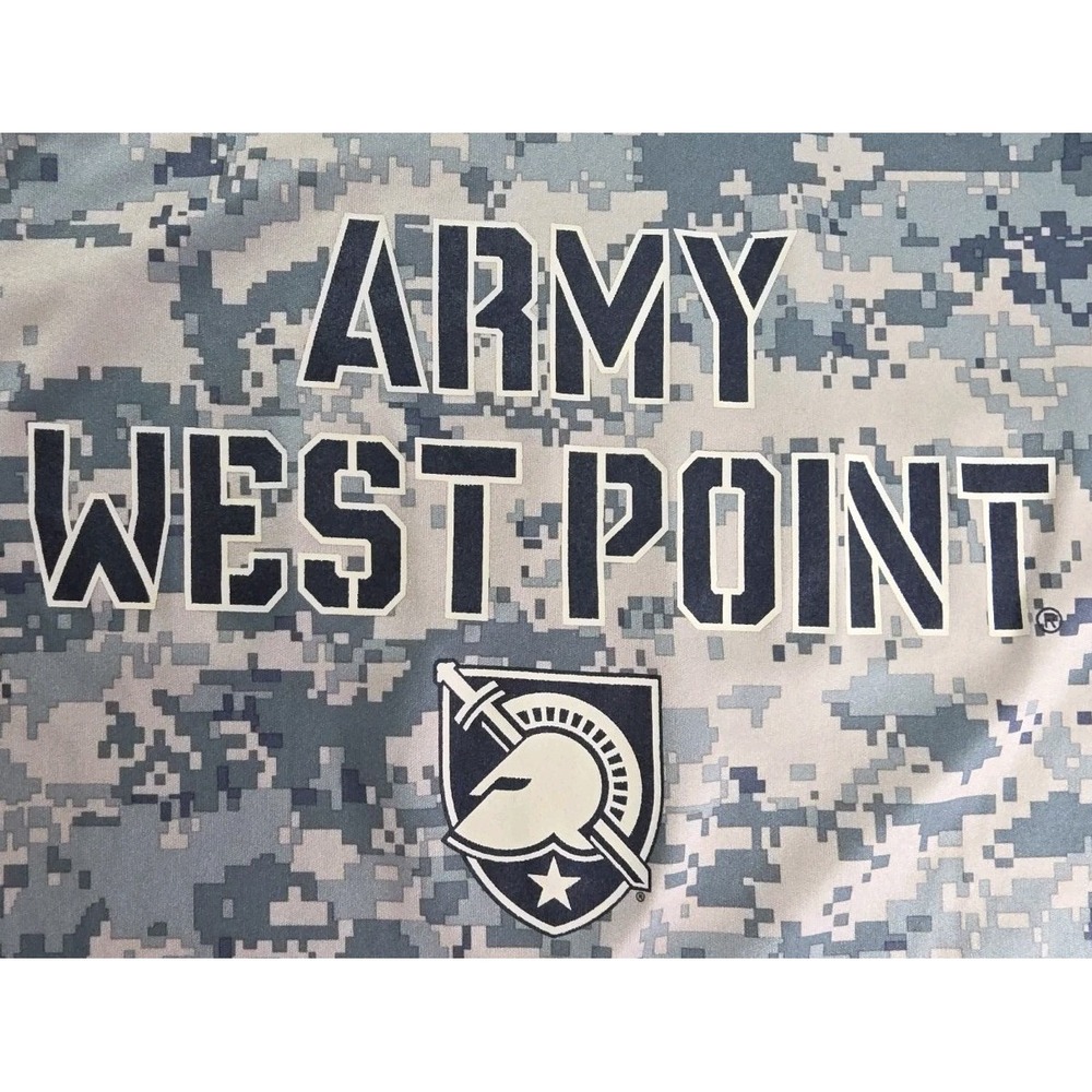Army West Point T-shirt‎ Size SMALL CAMOFLAUGE